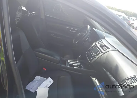 2018 Nissan Altima 2.5 Sr z USA, uszkodzony, nr VIN 1N4AL3AP5JC102618